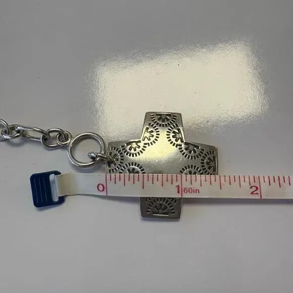 SILPADA 925 Sterling Silver Cross Necklace Toggle Closure Chunky Chain - Picture 9 of 9